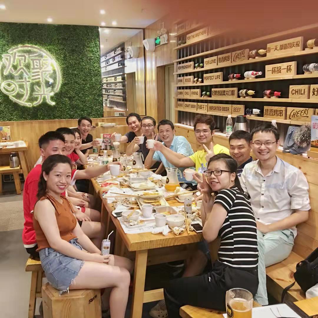 员工活动 (1).jpg 员工活动 (1).jpg